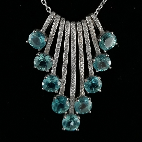 Gorgeous Round Cut Neon Blue Apatite Set - Picture 5 of 10